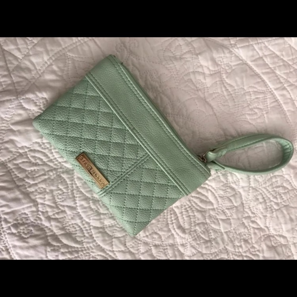 Steven madden wallet